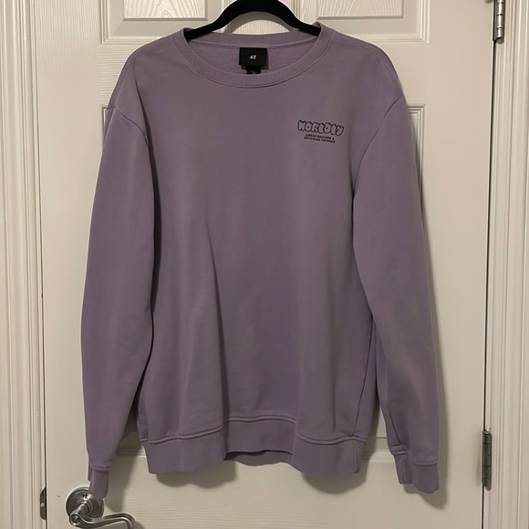Medium Men’s Purple Crewneck (H&M) - Picture 1 of 2